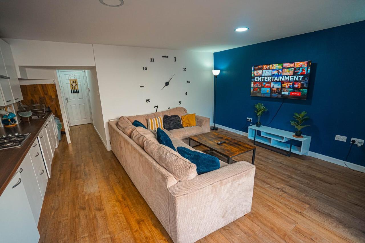 Private And Spacious 2 Bedroom House - Free Parking! Cardiff Exterior foto